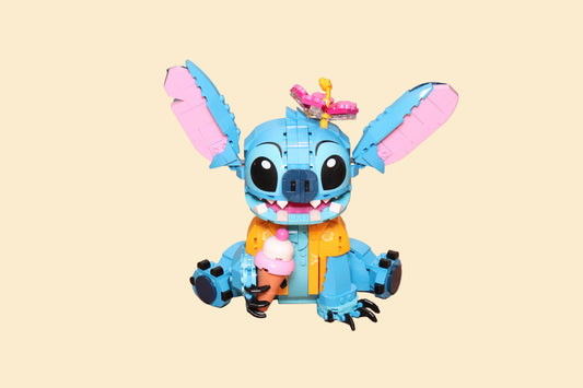 LEGO Disney Stitch 43249 – Bouwfiguur met Hawaïaans shirt en ijshoorntje