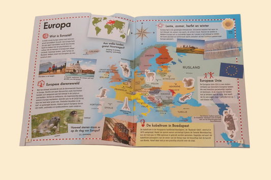 Vlaggen Atlas – Educatief stickerboek over landen en vlaggen