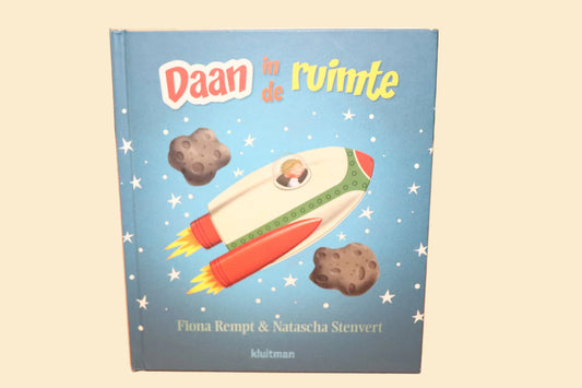 Voorzijde van het prentenboek Daan in de ruimte van Fiona Rempt en Natascha Stenvert