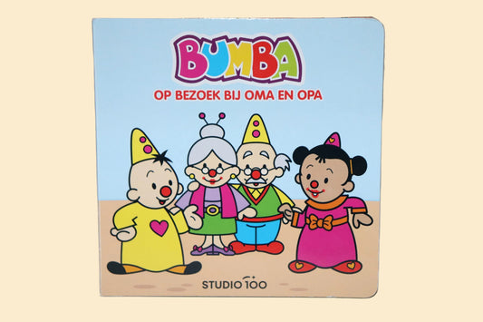 Kartonboek bumba op bezoek bij oma en opa- voorflap
