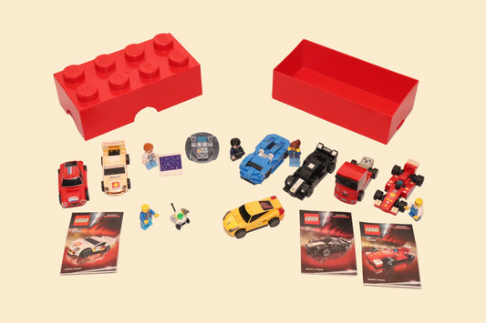 LEGO Ferrari Shell V-Power Collectie – 6 Ferrari-voertuigen, pitstoponderdelen en rode LEGO-opbergbox