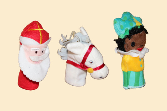 Nostalgische HEMA Sinterklaas vingerpopjes – Sint, Piet & Paard