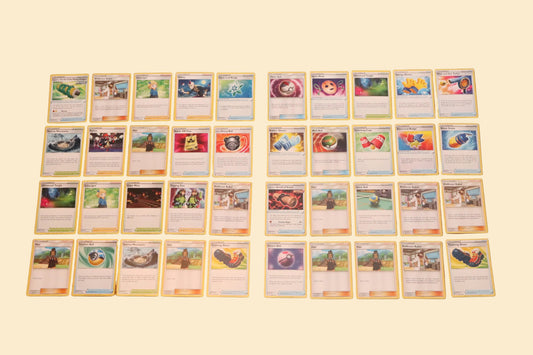 Pokémon Kaarten Starterset met circa 135 Kaarten en Galar Pals Mini Tin